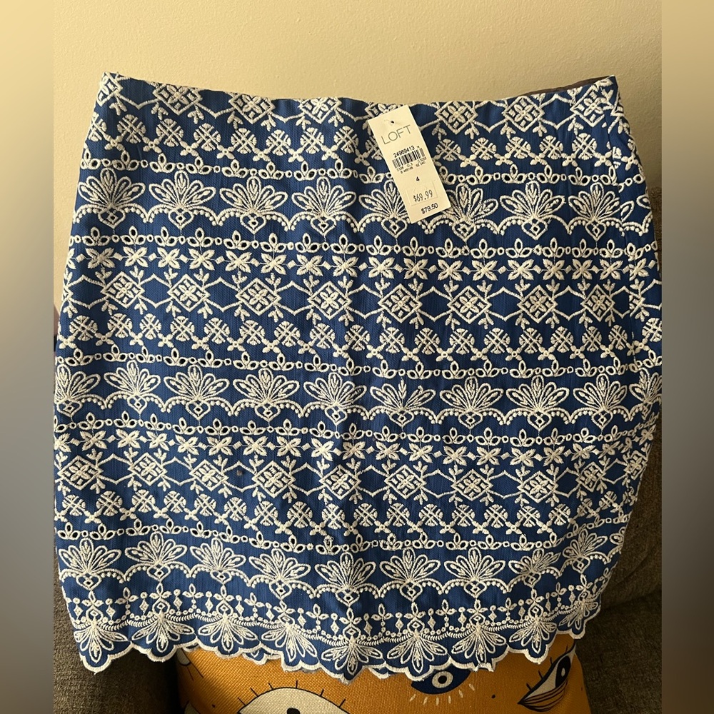 New loft brand size 4